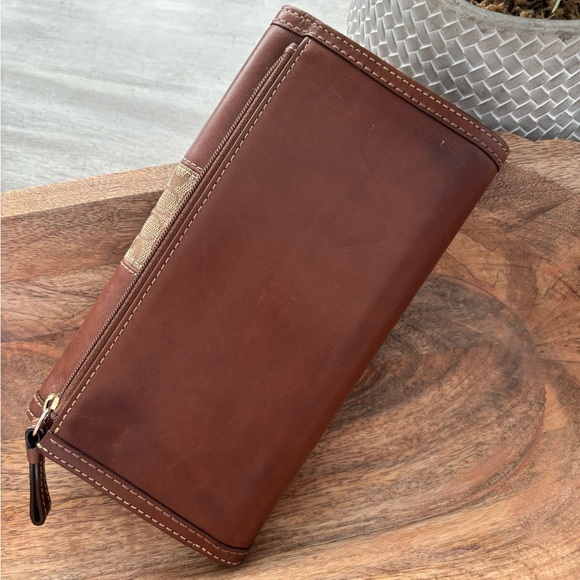 🦋 Vintage Coach Leather Wallet with Logo - Picture 2 of 9